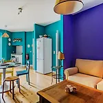 Monica's Place: A Friends' Inspired Lisboa