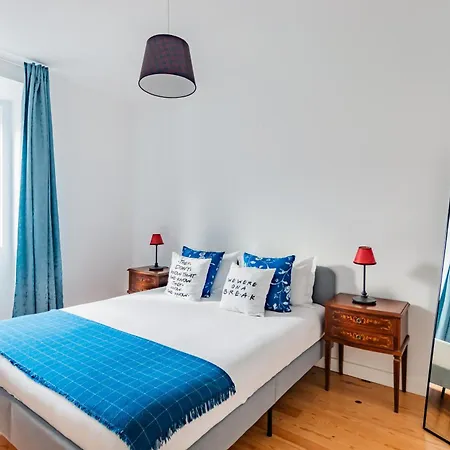 Apartament Monica's Place: A Friends' Inspired Lizbona