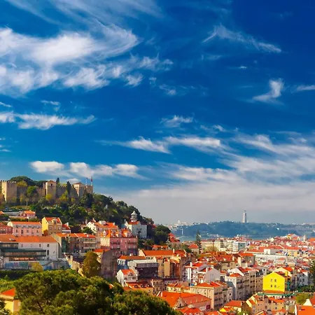 Monica's Place: A Friends' Inspired * Lisboa
